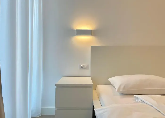 No 403 Lebada Бухарест